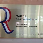 ホテル La Source Jacquet Depuis 1954 Et Saint-Jean-de-Chevelu