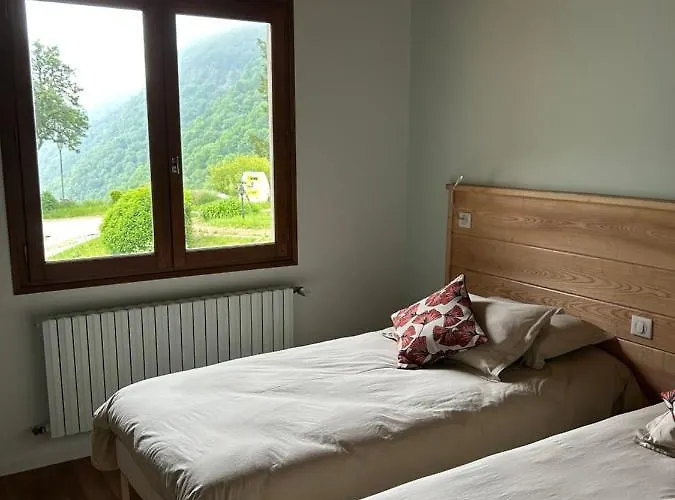 La Source Jacquet Depuis 1954 Et Hotel 3*