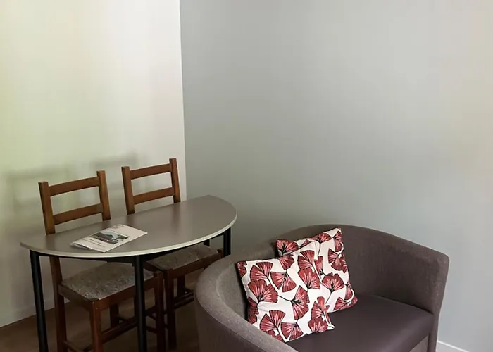 La Source Hotel