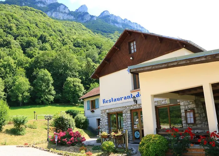 La Source Hotel